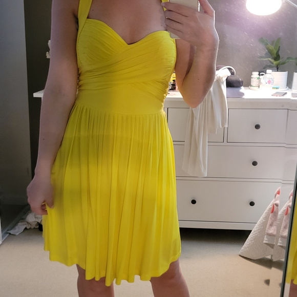 BEBE yellow dress Size Small - Picture 3 of 13